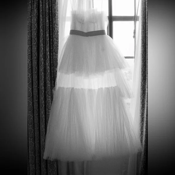 EUC Bronx and Banco Anna Tulle High-Low Strapless Gown - Picture 2 of 9